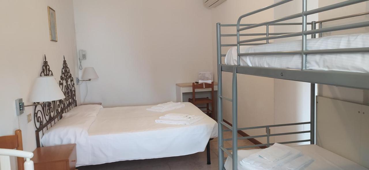 B&B Oasi Regina Pacis Santa Margherita Ligure Exteriör bild