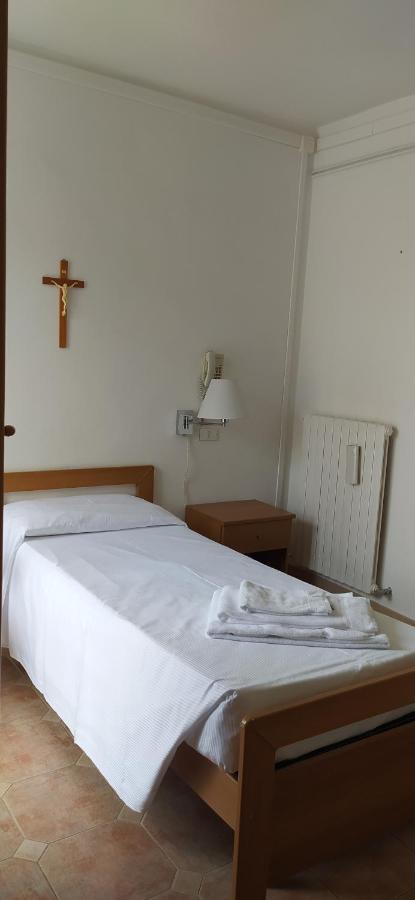 B&B Oasi Regina Pacis Santa Margherita Ligure Exteriör bild